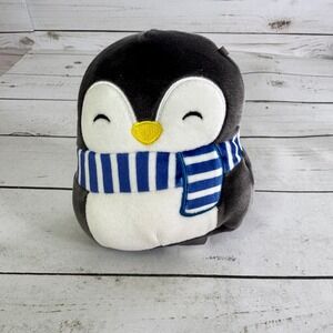 Squishmallows Bee Happy Penguin 5" Plush Gray White Blue Scarf Kellytoy